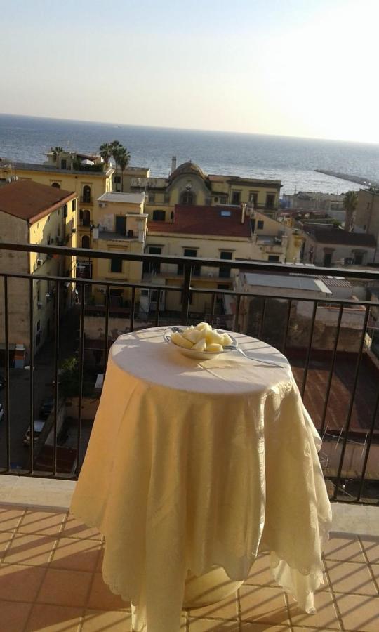 Ferienwohnung Napoli "Da Antonio" Exterior foto